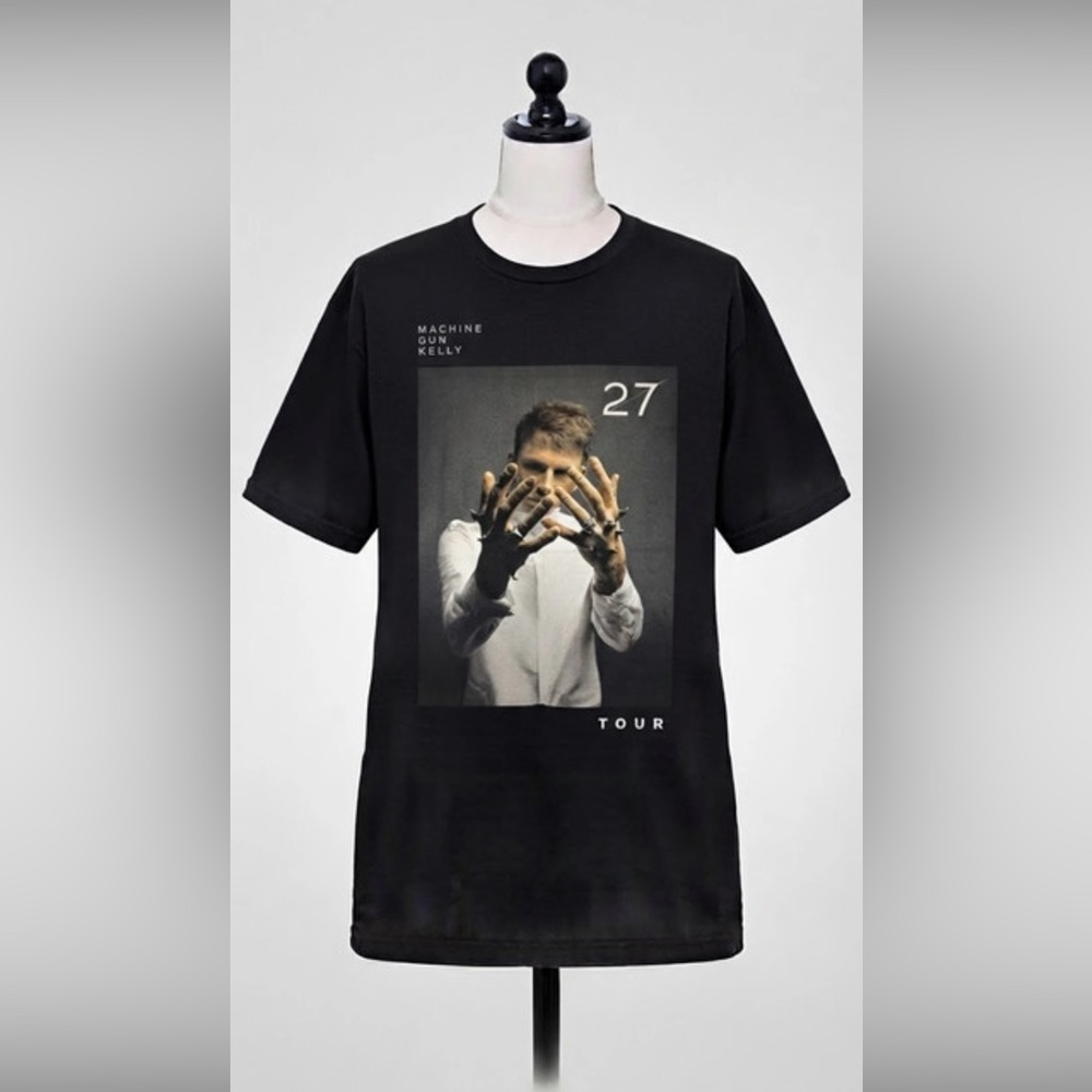 Authentic Machine Gun Kelly MGK 27
Tour Shirt - Size S (Oversized)